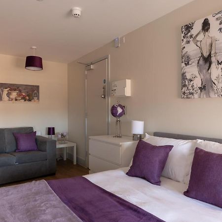 Isabella House - Hereford City Centre Aparthotel, By Rentmyhouse Zewnętrze zdjęcie