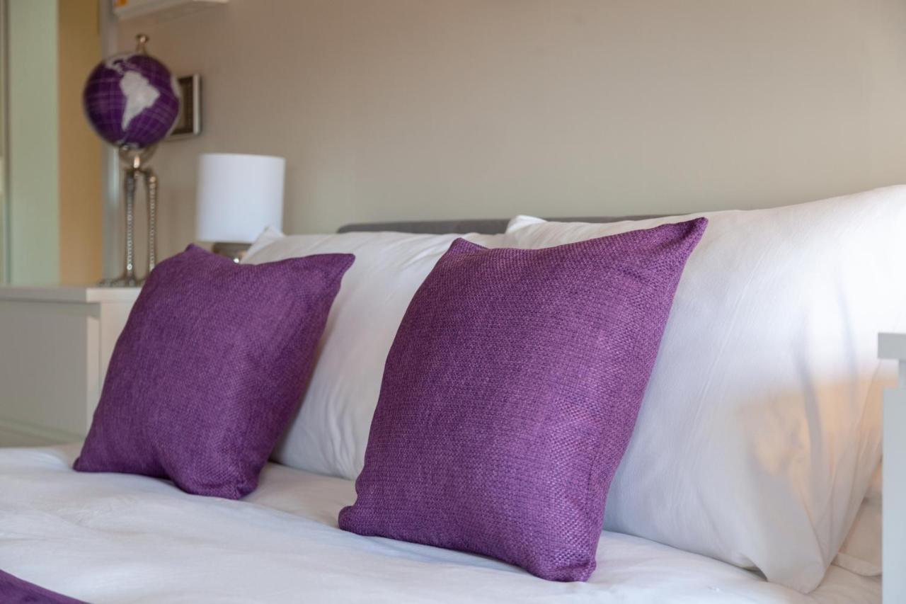 Isabella House - Hereford City Centre Aparthotel, By Rentmyhouse Zewnętrze zdjęcie